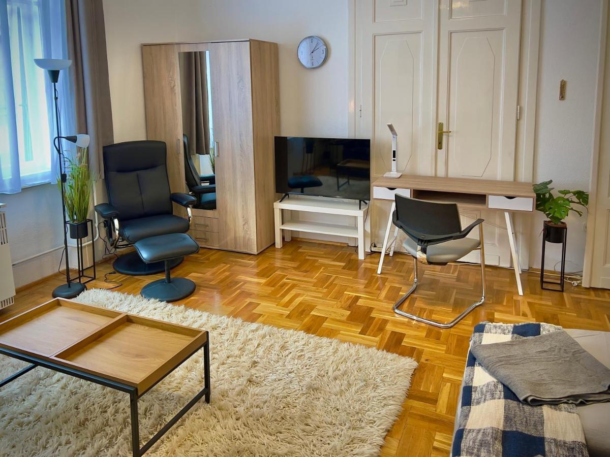 Residence In The Pedestrial Area Budapest Bagian luar foto
