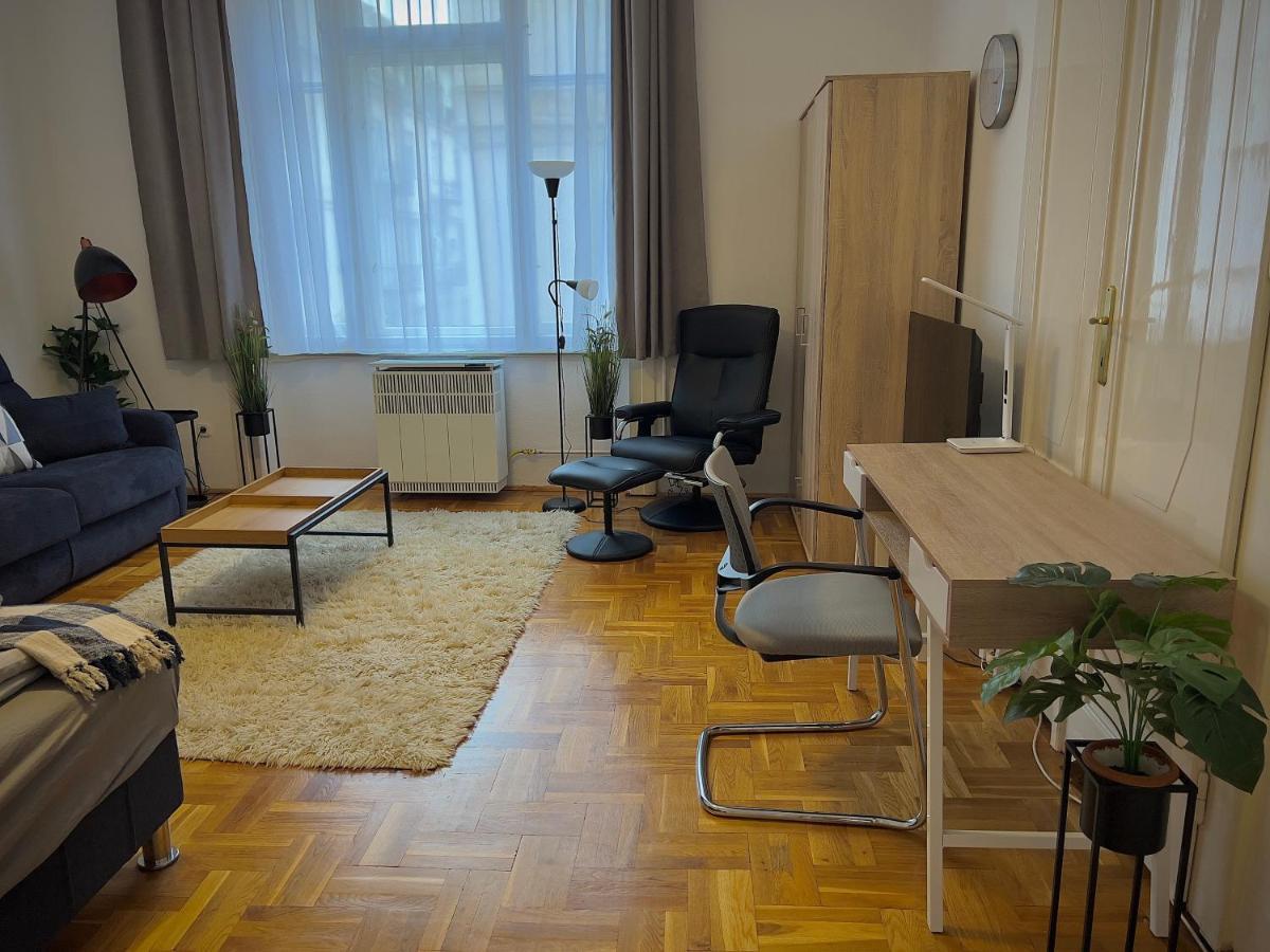 Residence In The Pedestrial Area Budapest Bagian luar foto