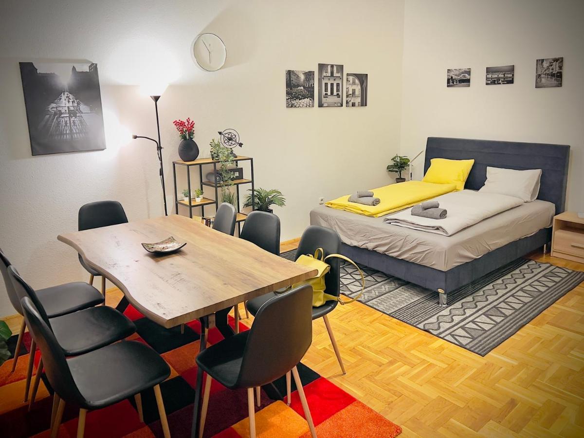 Residence In The Pedestrial Area Budapest Bagian luar foto